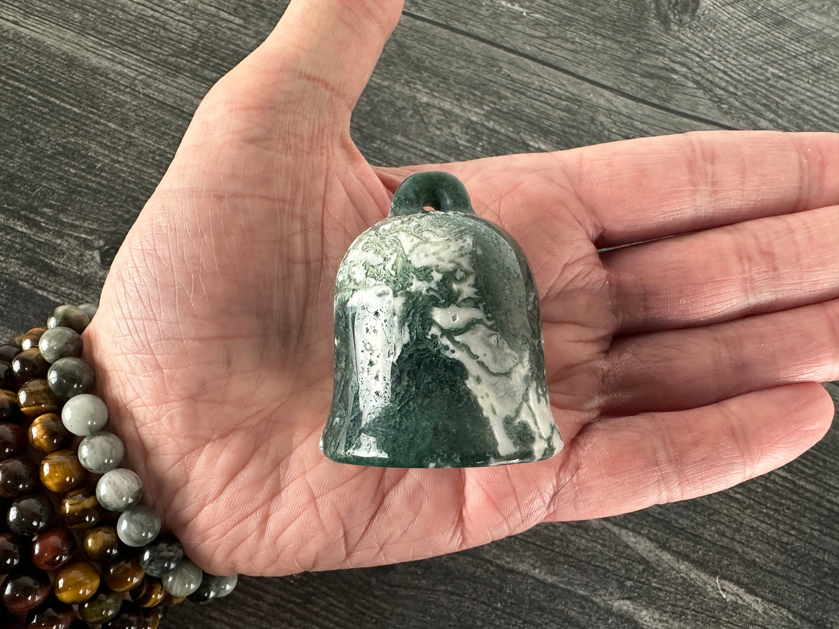 Bell (2&quot;) Moss Agate (Carved Natural Crystal)