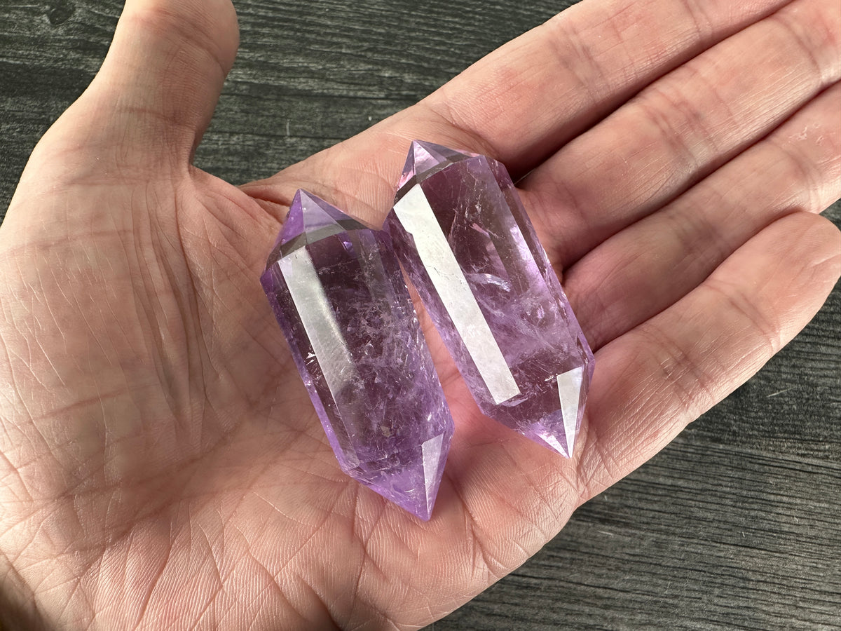 Amethyst Vogel DT (Natural Crystal)