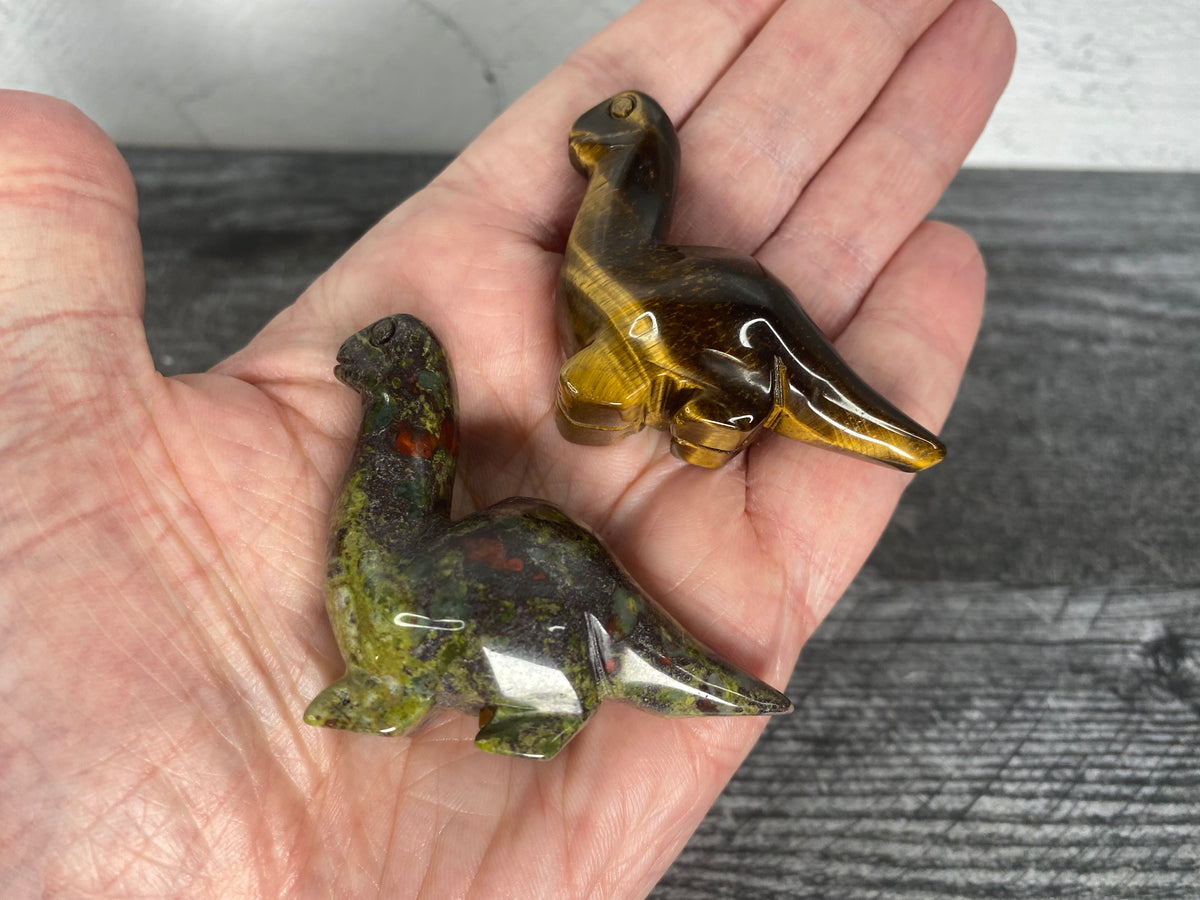 Dinosaur Long Necked (2&quot;) Carved Natural Crystal Animal